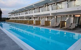 Loutanis Hotel